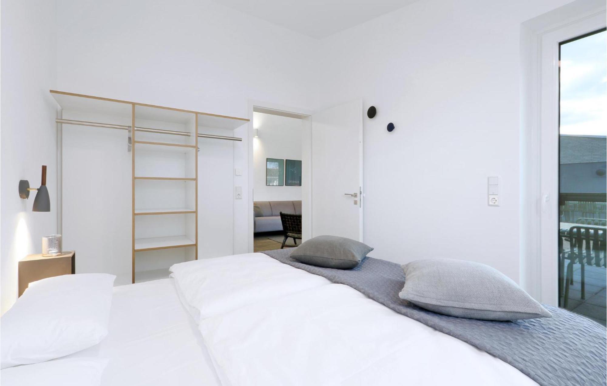 Beach Front Home In Lembruch-Duemmer See With Wifi Esterno foto