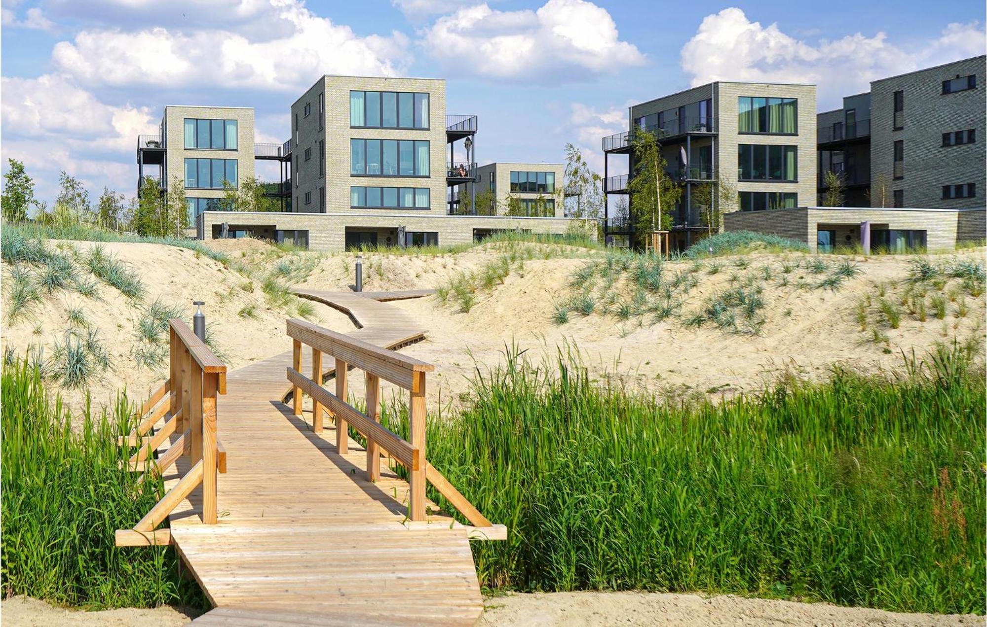 Beach Front Home In Lembruch-Duemmer See With Wifi Esterno foto